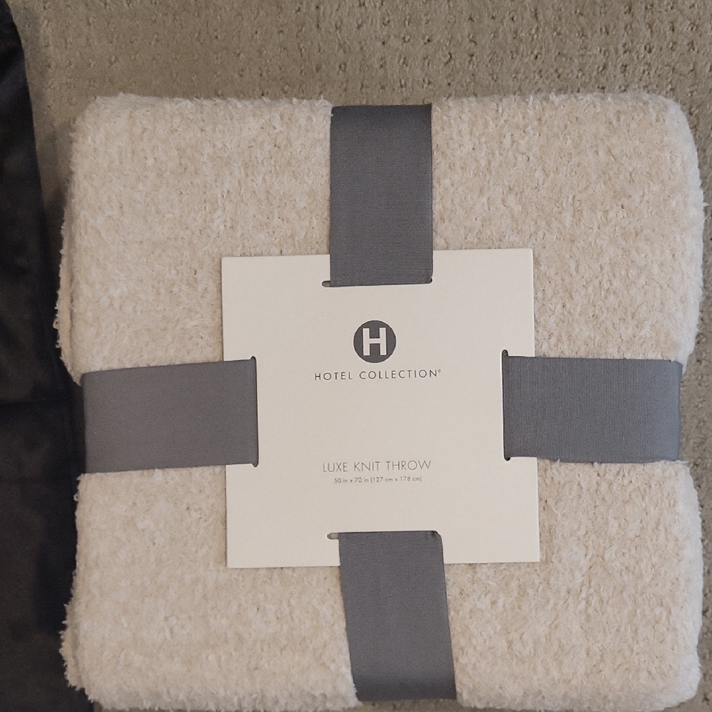 Hotel Collection Soft Cream Knit Throw